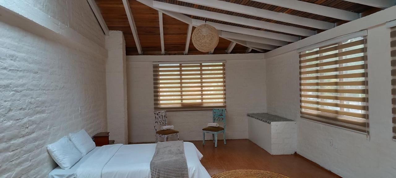 Rustic Quinta La Aurora Bed & Breakfast Banos  Bagian luar foto